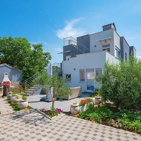 Jagoda Apartment *